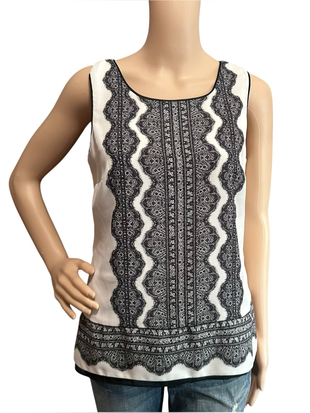 White House Black Market sleeveless blouse Sz S